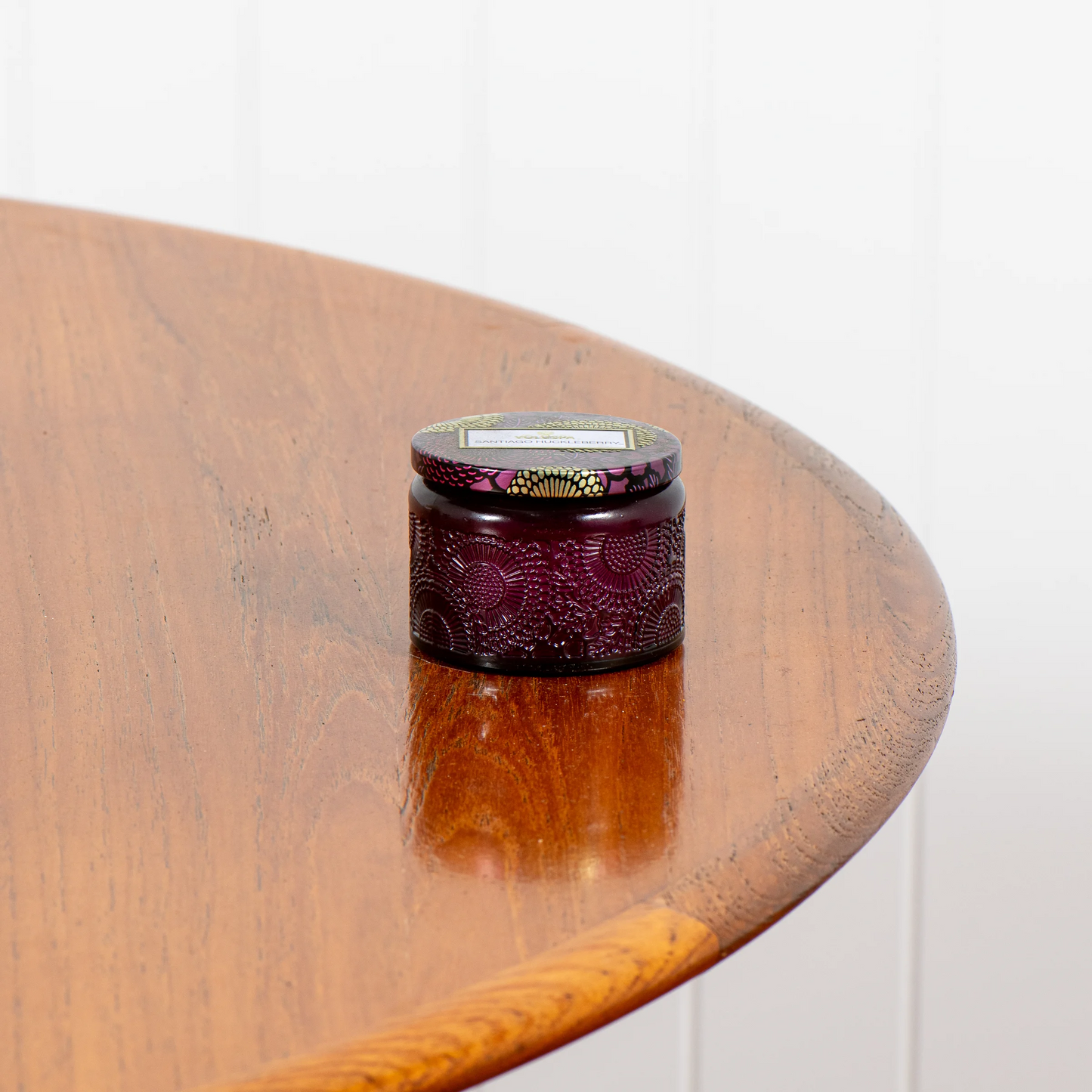 Voluspa Embossed Jar Candle - Petite