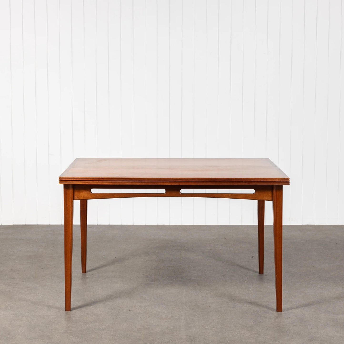 Fler Mid Century Extendable Dining Table
